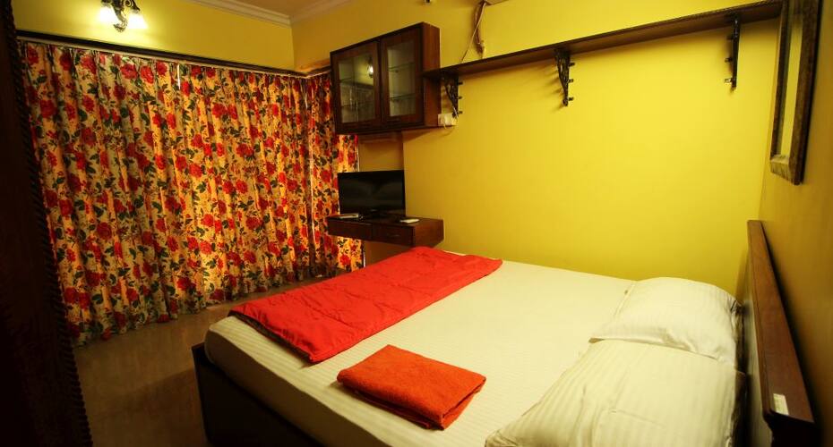 Arista Service Apartment 18, Mumbai 4